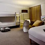 Hotel Ibis Styles Centre Port