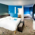Ibis Styles Centre Port