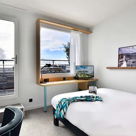 Ibis Styles Centre Port Hotel Brest