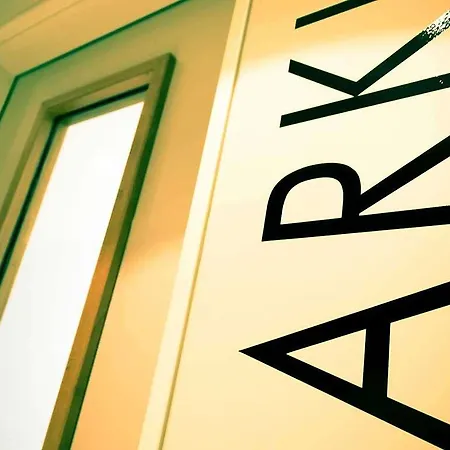 Ibis Styles Centre Port 3*