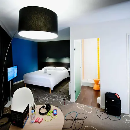 Ibis Styles Centre Port