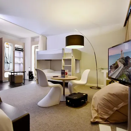 Ibis Styles Centre Port Brest