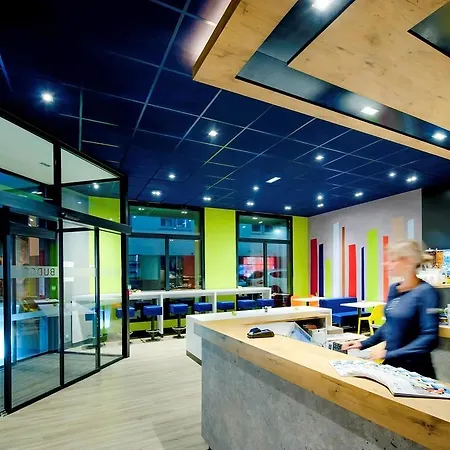 Ibis Styles Centre Port Brest