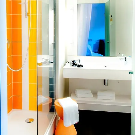 Ibis Styles Centre Port Hotel Brest