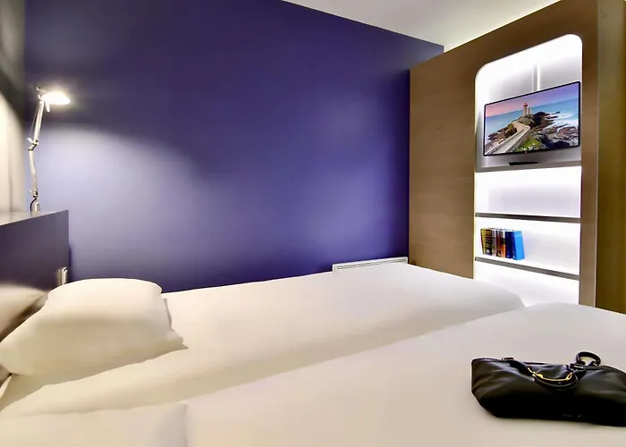 Ibis Styles Centre Port 3* Brest