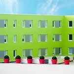 Ibis Styles Centre Port