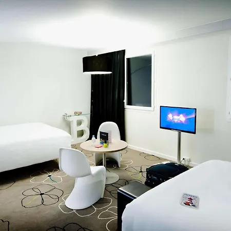 Ibis Styles Centre Port Hotel Brest