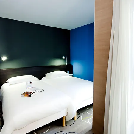 Szálloda Ibis Styles Centre Port