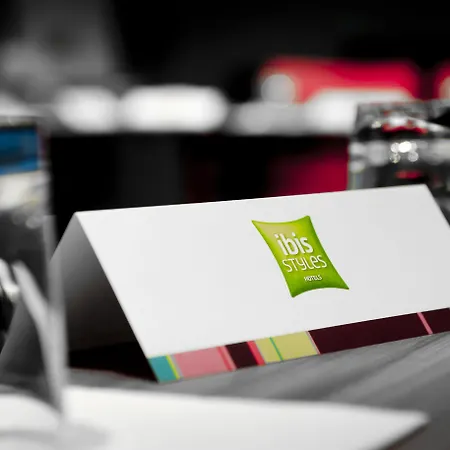Szálloda Ibis Styles Centre Port