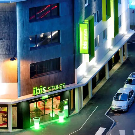 Ibis Styles Centre Port 3* Breszt