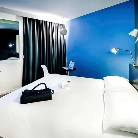 Ibis Styles Centre Port Szálloda 3*
