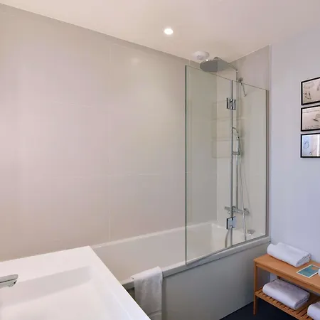 Ibis Styles Centre Port Brest