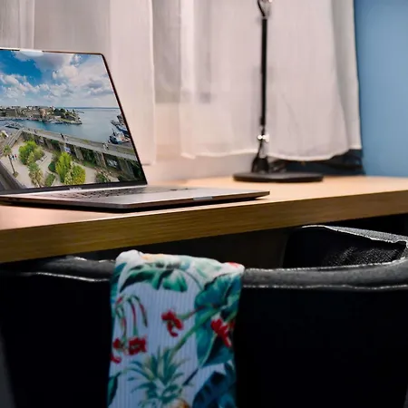 Szálloda Ibis Styles Centre Port 3*
