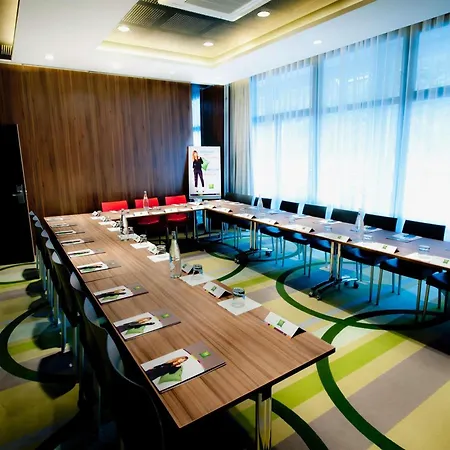 Szálloda Ibis Styles Centre Port