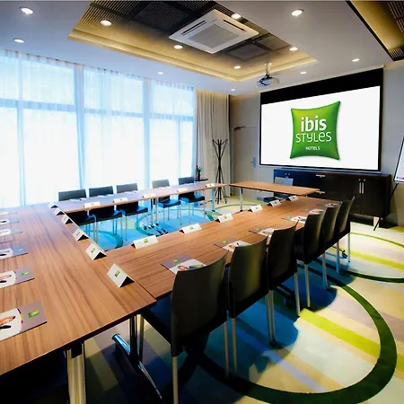 Ibis Styles Centre Port Szálloda 3*