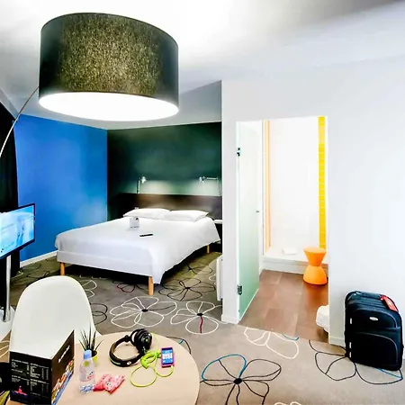 Ibis Styles Centre Port 3* Brest