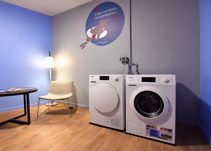 Ibis Styles Centre Port Отель 3*