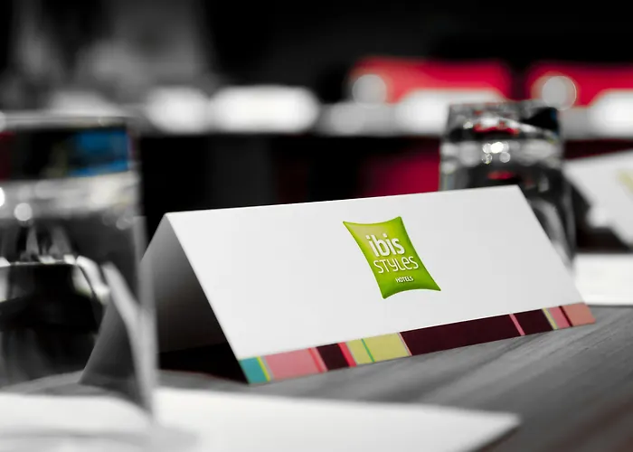 Szálloda Ibis Styles Centre Port