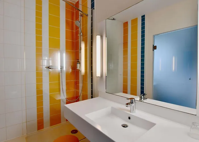 Ibis Styles Centre Port Szálloda 3*