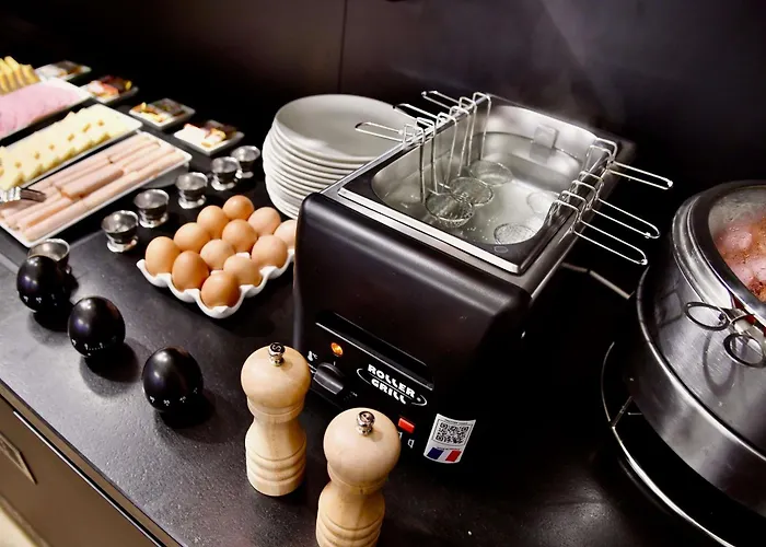 Отель Ibis Styles Centre Port Брест